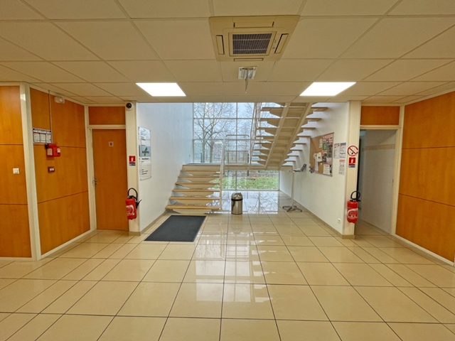 Bureaux à louer à Castelnau d'Estretefonds - EUROCENTRE