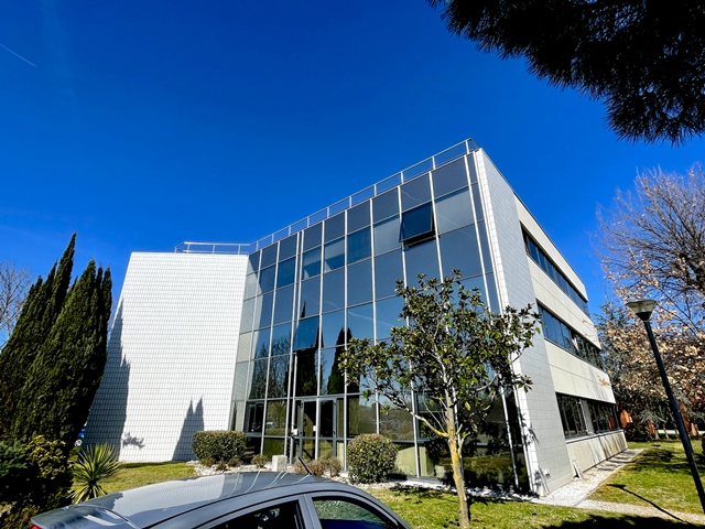 Bureaux à louer à BASSO CAMBO