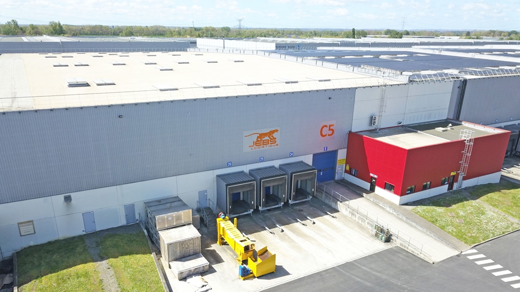 LOCO² installe JEBS GROUP sur 3100 m²