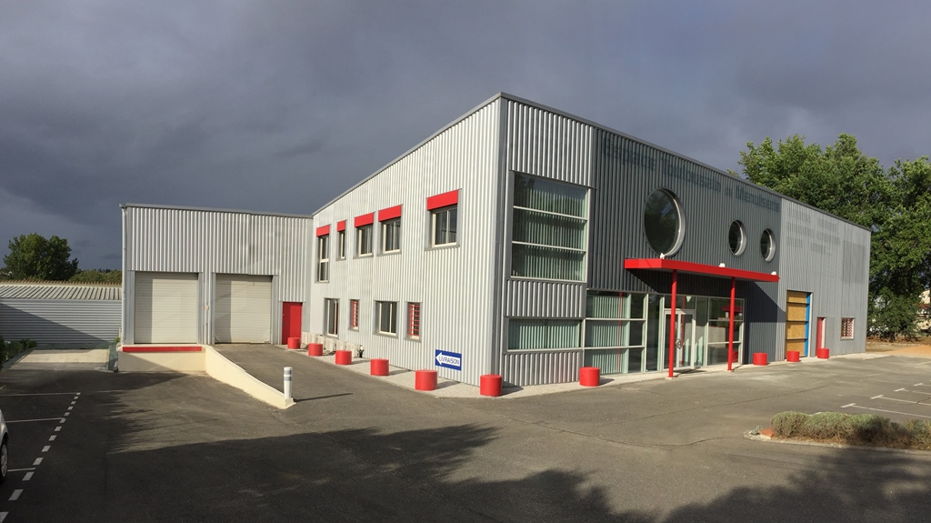 KRD Audovisuel prends à bail un entrepôt de 1072 m²